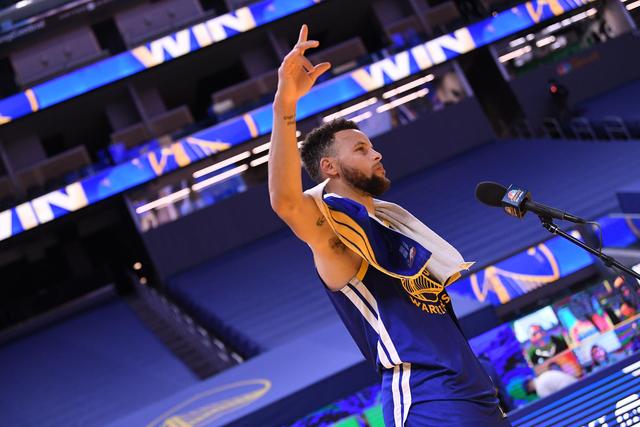 媒体人：中国男篮与李凯尔继续合作的几率很低